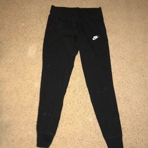 Nike joggers